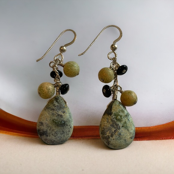 Rainforest Rhyolite earrings. Attracts positive change and connection to earth. - Picture 1 of 8